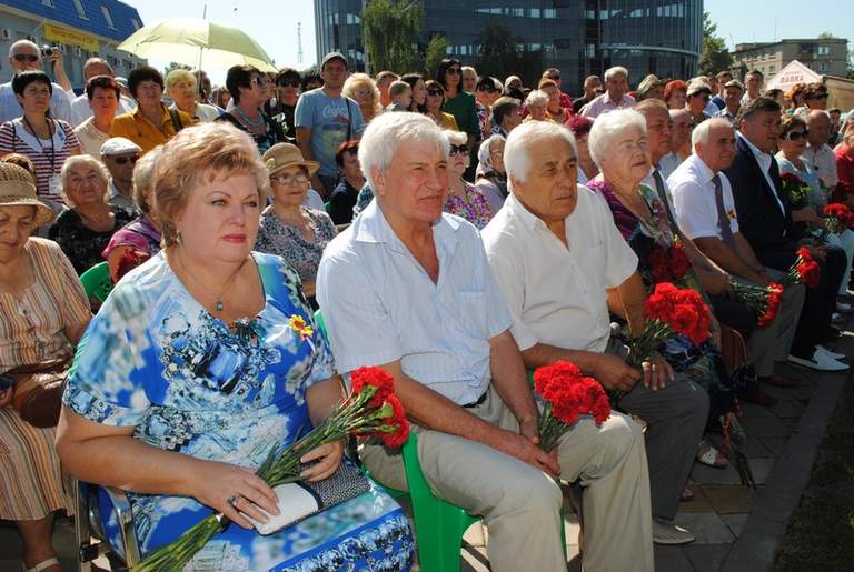 В Белореченске установили бюст Николая Кондратенко