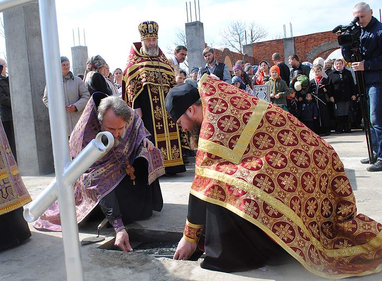 В станице Пшехской состоялось освещение закладного камня в основание строящегося храма