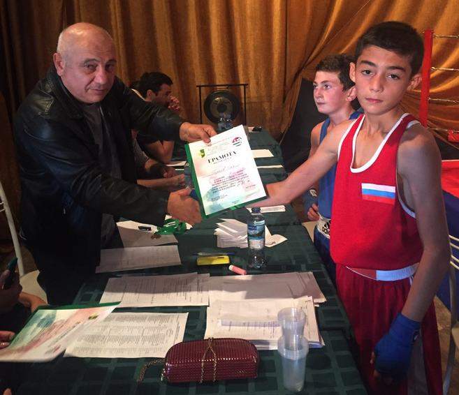 Белореченские боксёры завоевали награды международного турнира в Абхазии