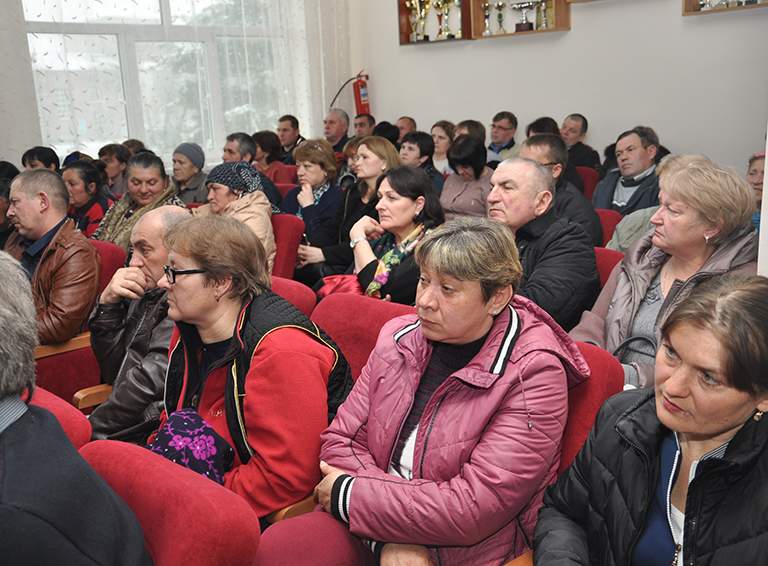 Доклад Виктора Лантратова главы Школьненского поселения Белореченского района на отчётной сессии