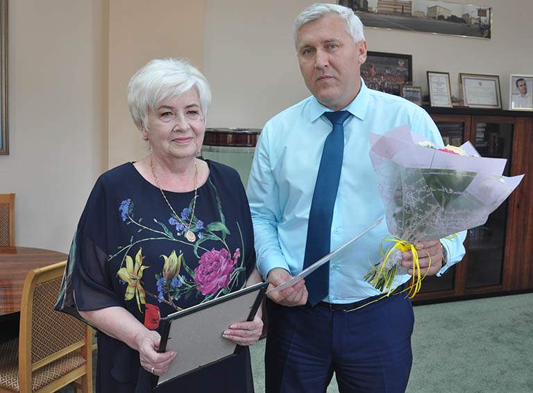 Глава района поздравил руководителей образцовых детских садов Белореченского района
