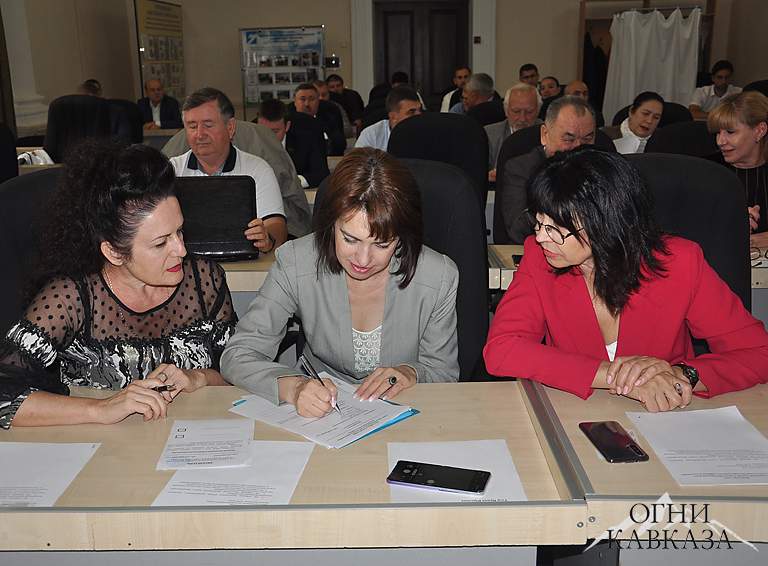 Установочные сессии нового созыва прошли в городском и во всех сельских Советах Белореченского района