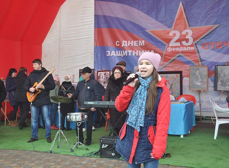 Спортивно развлекательными мероприятиями встретили в Белореченске День защитника Отечества