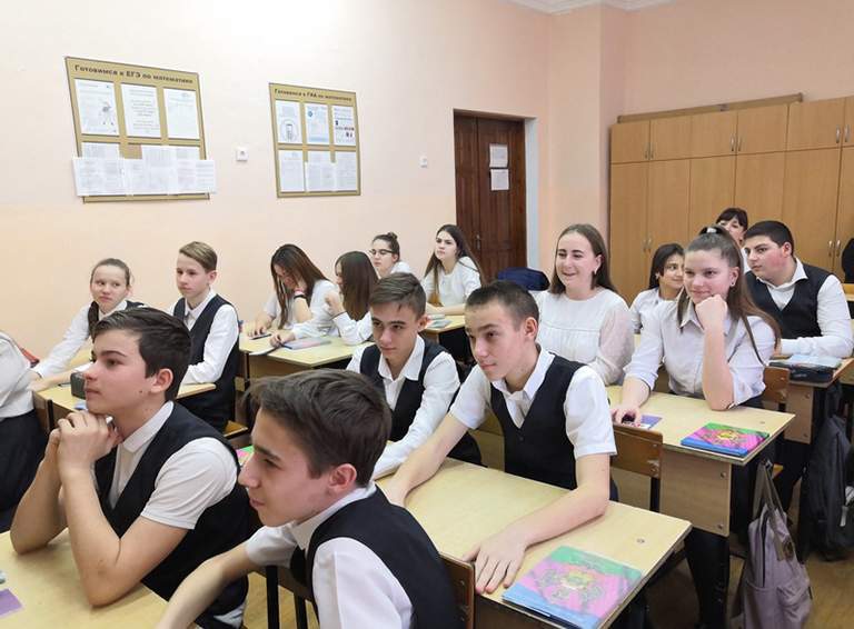 Белореченские полицейские проводят для школьников антинаркотические профилактические мероприятия