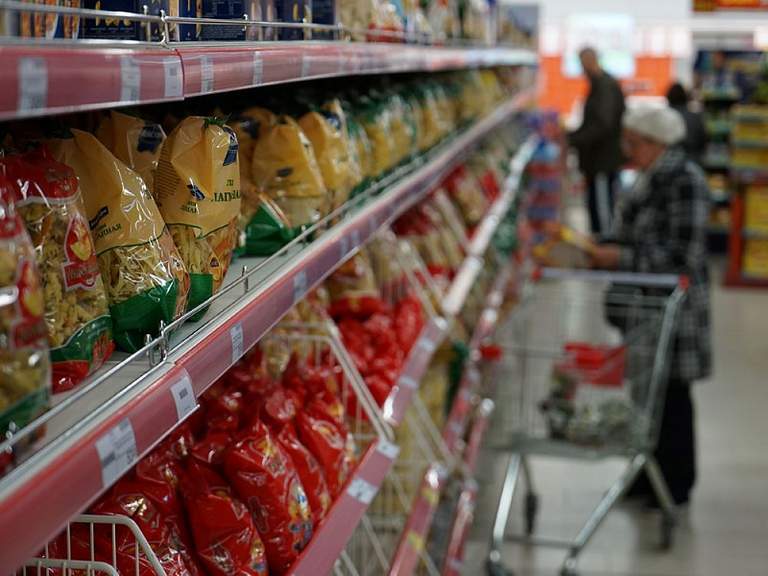 Вениамин Кондратьев: «Даже самые маленькие магазины должны быть обеспечены продуктами питания»