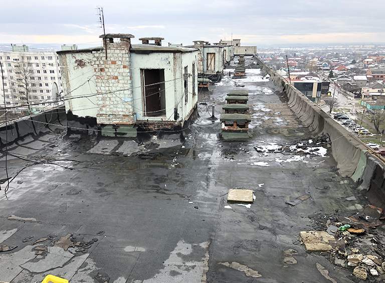 Такой была крыша дома №24 по ул. Гоголя