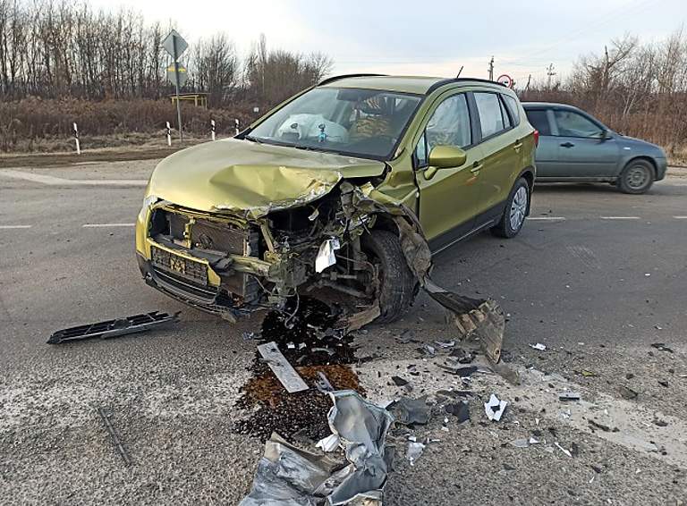 На Майкопском шоссе в Белореченском районе столкнулись Ford Focus и Suzuki