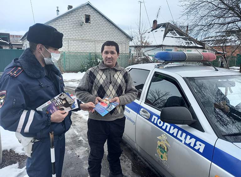 В Белореченском районе инспекторы ДПС провели акцию «Вежливый водитель, внимательный пешеход!»
