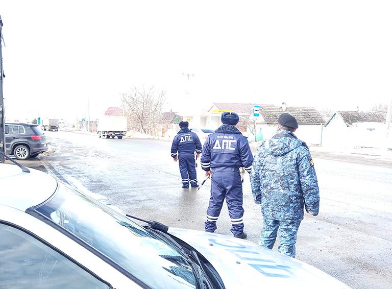В Белореченске проходят рейды по взысканию штрафов и задолженностей с помощью «Дорожного пристава»