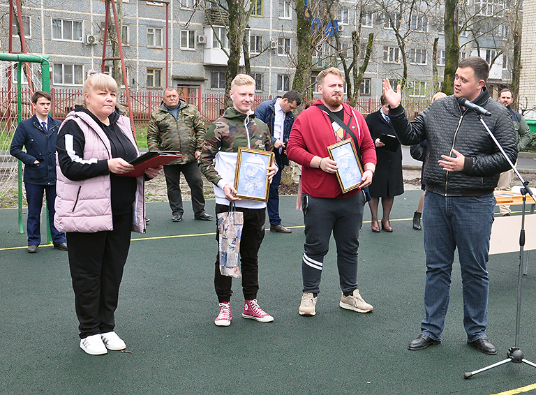 У жителей Белореченска появился гигантский ориентир, теперь они смело могут говорить: «Встречаемся у Гагарина»