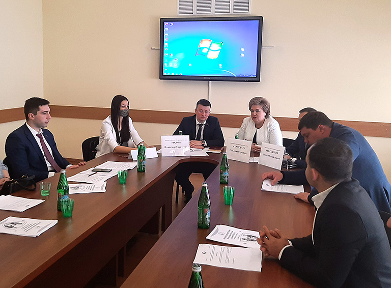 Молодые депутаты из юго-восточных муниципалитетов Кубани обсудили в Белореченске актуальные вопросы жилищно-коммунального хозяйства