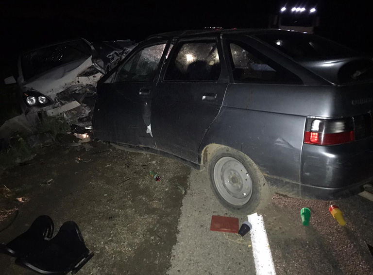 В Белореченском районе водитель и пассажир госпитализированы после столкновения их «Лады» со встречным «Опелем»
