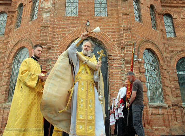 В храмах Белореченского района празднуют День памяти Святителя Николая Мирликийского Чудотворца