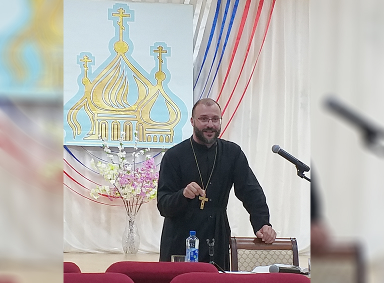 В Белореченском Духовно-образовательном центре православия состоялась встреча с иереем Дмитрием Барицким