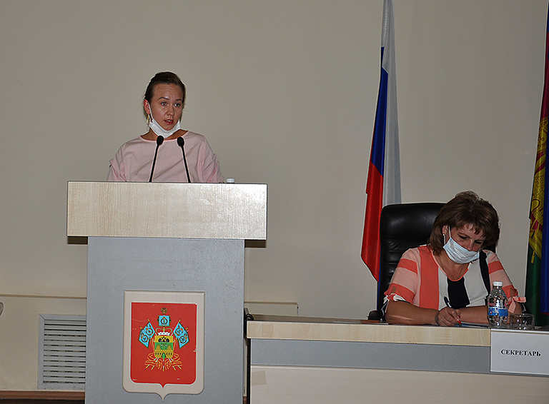 На сессии Совета МО Белореченский район обсуждали летний отдых детей, предоставление земельных участков многодетным, вакцинацию и другие актуальные вопросы