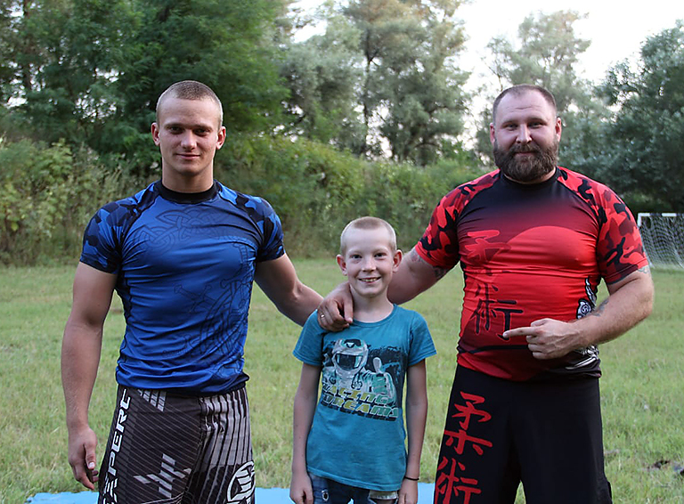 С воспитанниками казачьей смены лагеря «Олимпиец» пообщались опытные белореченские спортсмены