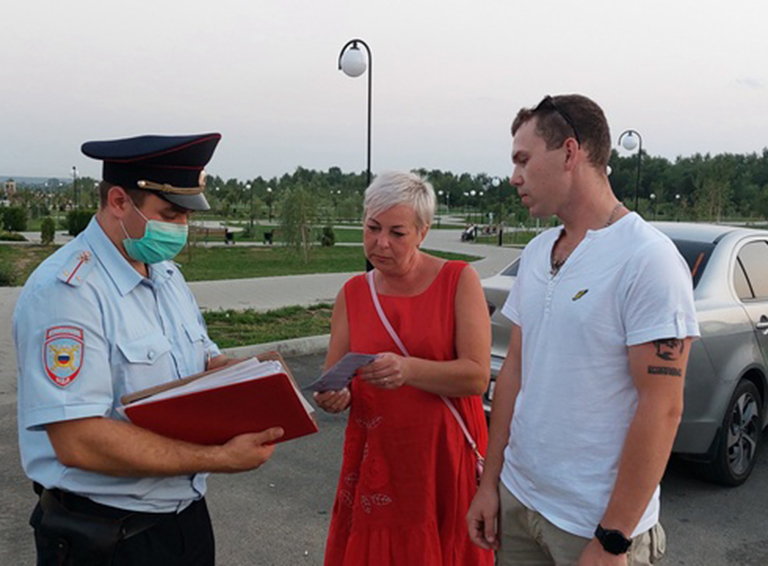 Белореченские полицейские проводят беседы в рамках оперативно-профилактического мероприятия «Правопорядок»
