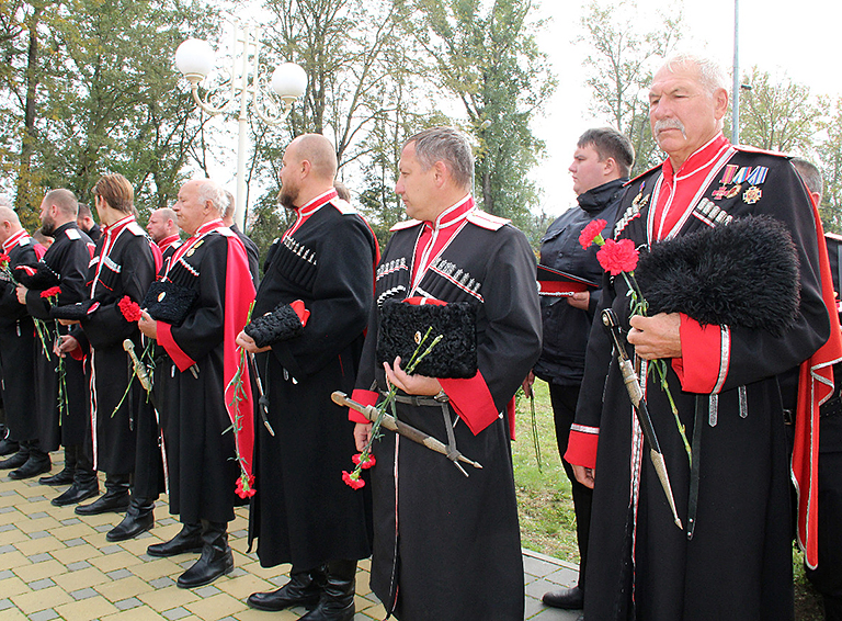 Несколько дней назад белореченские казаки приняли участие в Апшеронских поминовениях