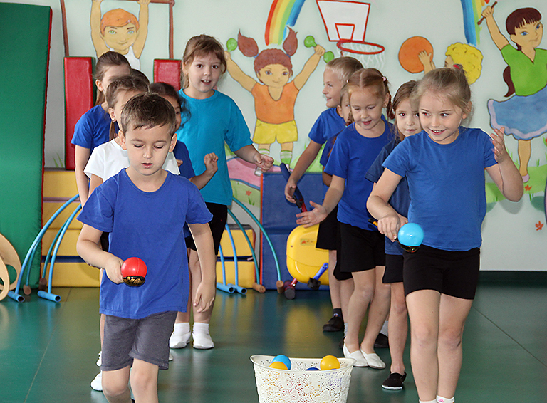 Спортивные состязания «Казачата ловкие, смелые, умелые!» прошли в группе казачьей направленности детского сада «Радуга» города Белореченска