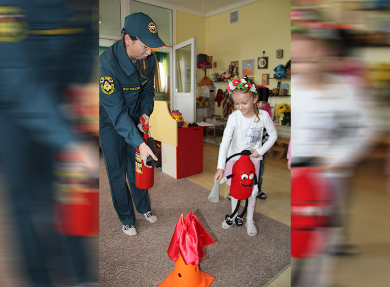 В детском саду №4 «Солнышко» города Белореченска прошло занятие по пожарной безопасности с ребятами группы казачьей направленности