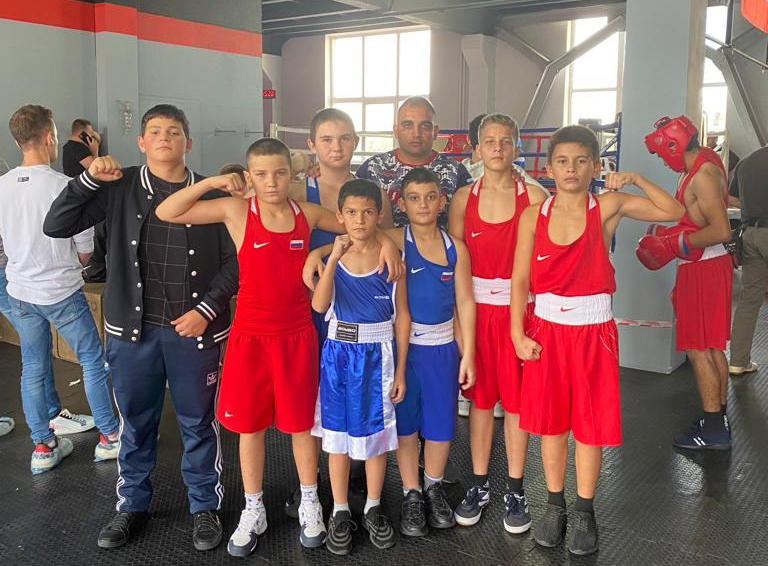 Боксёры из Белореченска заявили о себе на краевых соревнованиях