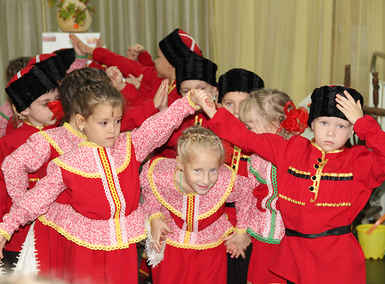Белореченская детвора отметила праздник Покрова Пресвятой Богородицы