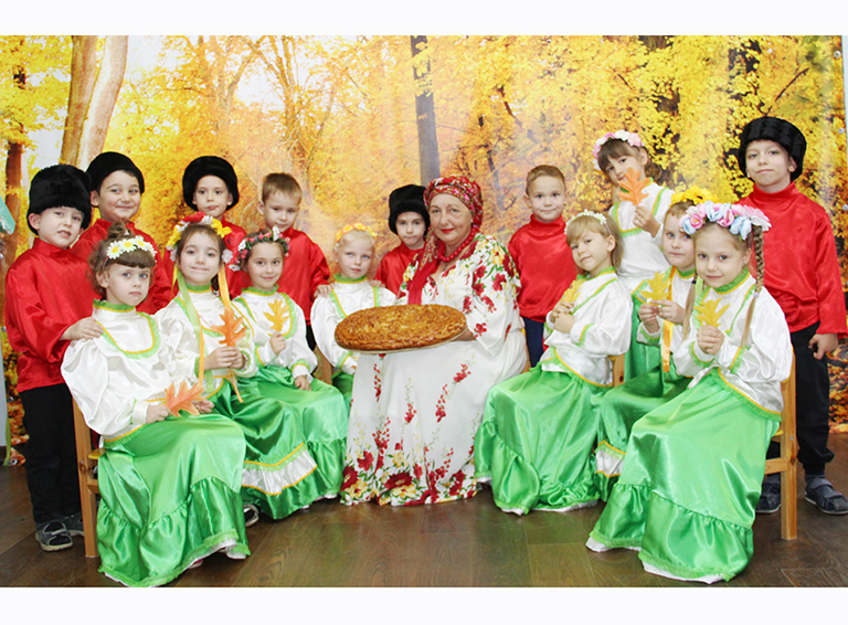 Воспитанники белореченского дс №8 приняли участие в музыкальной Покровской ярмарке