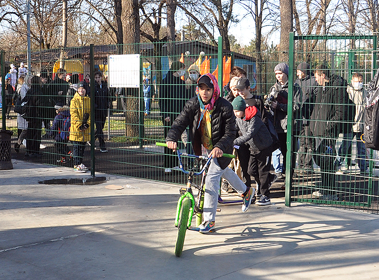 В Белореченске появилось новое место притяжения молодёжи – скейт-парк