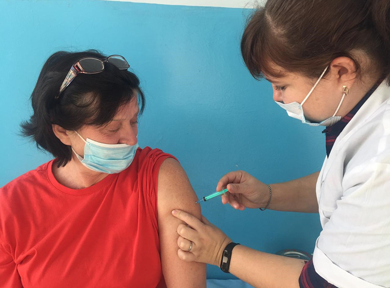 Вакцинация от коронавируса набирает оборот в Белореченском районе