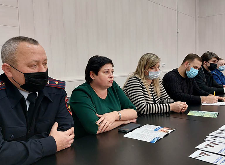 Круглый стол в рамках антинаркотического проекта «Выход есть» прошёл в Молодёжно-спортивном центре Белореченска
