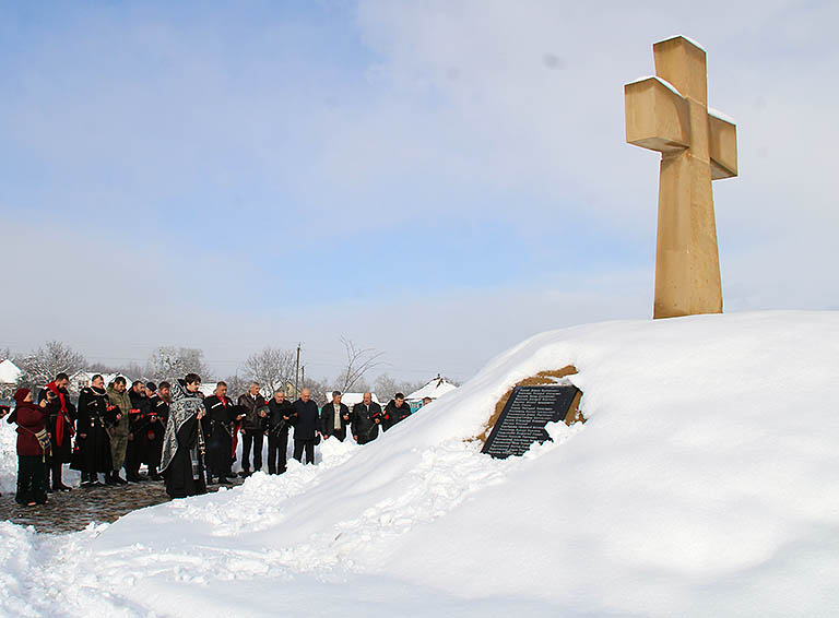 Пшехские поминовения прошли в Белореченском районе у Поклонного креста - Мемориала казненным казакам и казачкам станицы Пшехской