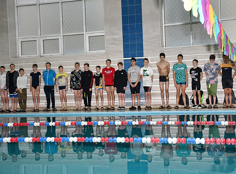 В бассейне Белореченска прошел турнир по комплексному плаванию, посвященный 300-летнему юбилею российской прокуратуры