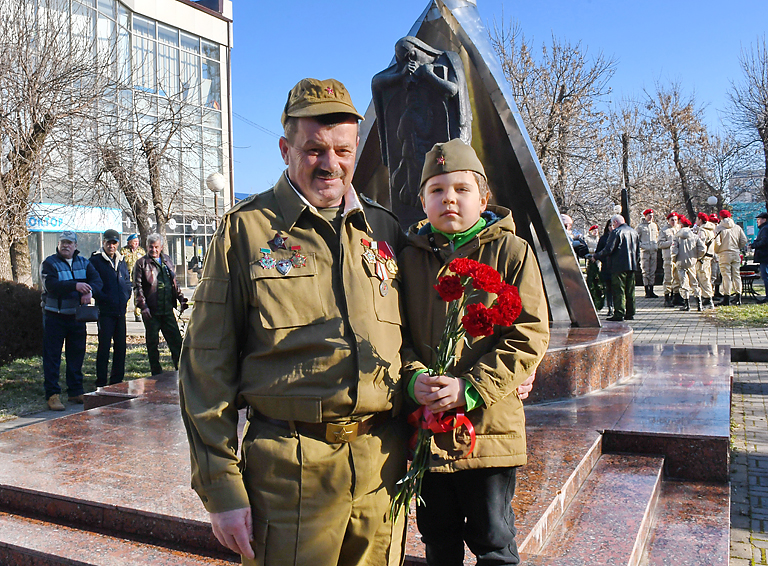 В День ветеранов боевых действий в Белореченске почтили память воинов-интернационалистов
