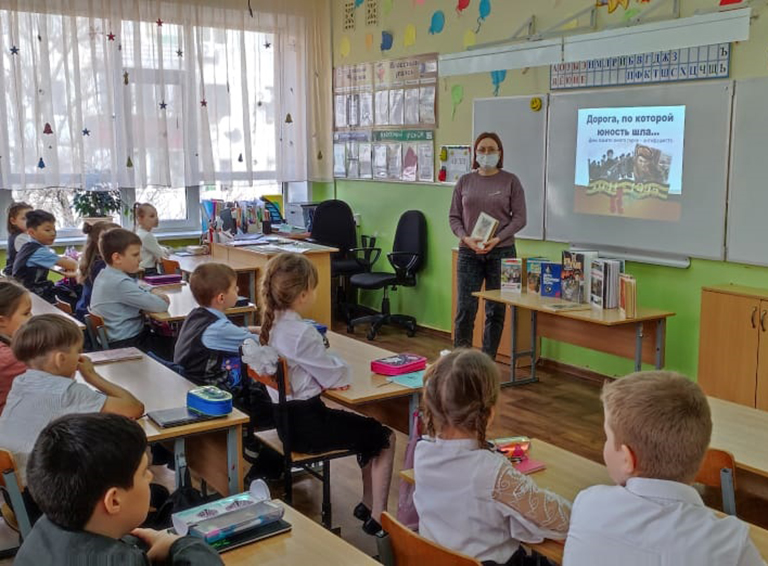 В школах Белореченского района проводят уроки мужества
