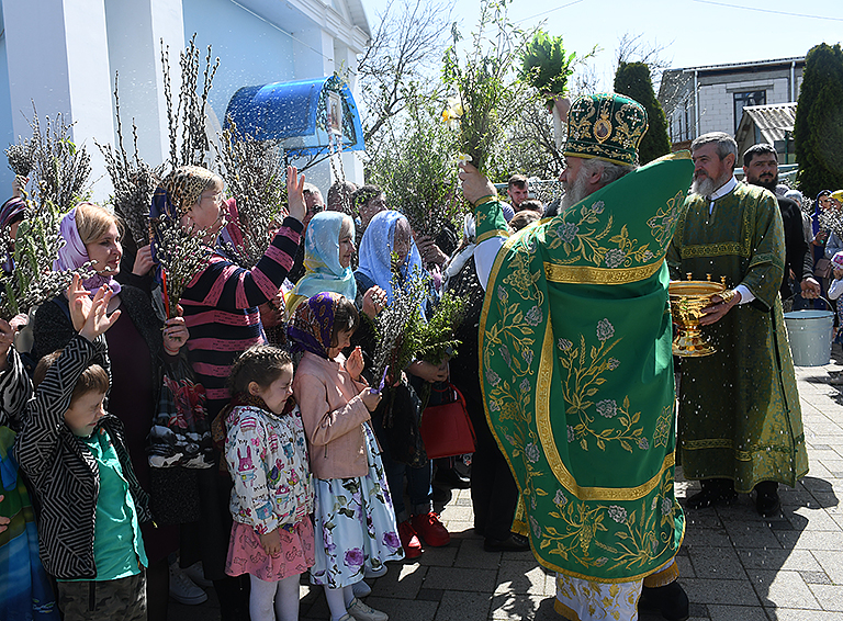 Вербное воскресенье отмечают сегодня православные белореченцы