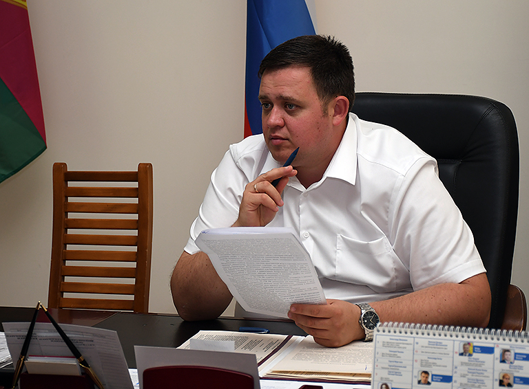 Депутаты городского Совета приняли ряд изменений в правила землепользования и застройки, а также внесли поправки в бюджет Белореченска