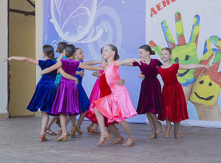 Белореченский Центр творчества провёл в городском парке детский праздник
