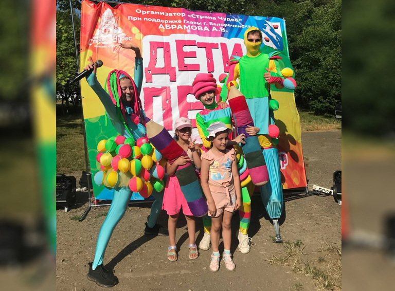 В Белореченске стартовал фестиваль дворовых игр «Дети лета-2022»