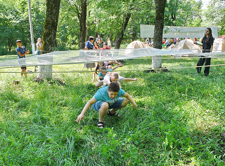 В Первомайском поселении прошёл крупномасштабный детский турслёт