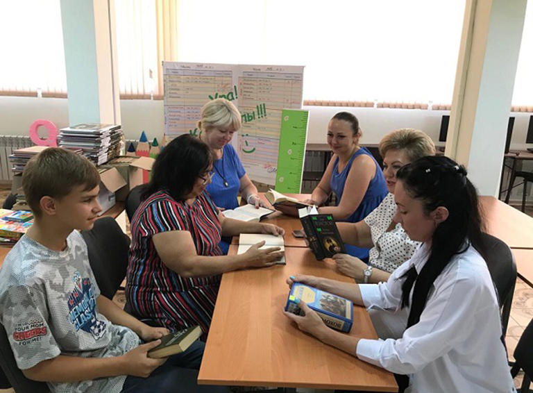 Жители Белореченского района приняли участие в акции «Книги – Донбассу»