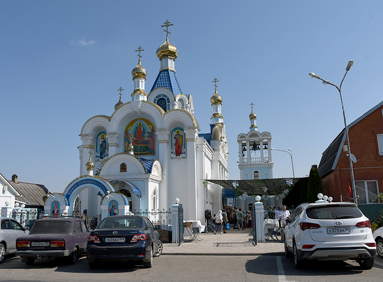 Престольный праздник в Свято-Успенском храме Белореченска