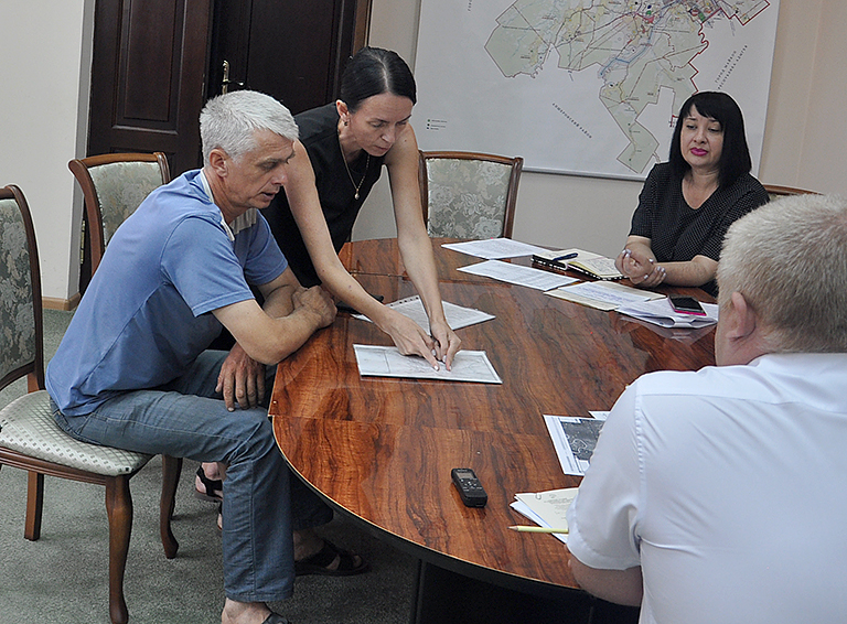 Очередной прием граждан по личным вопросам провел глава Белореченского района Сергей Сидоренко