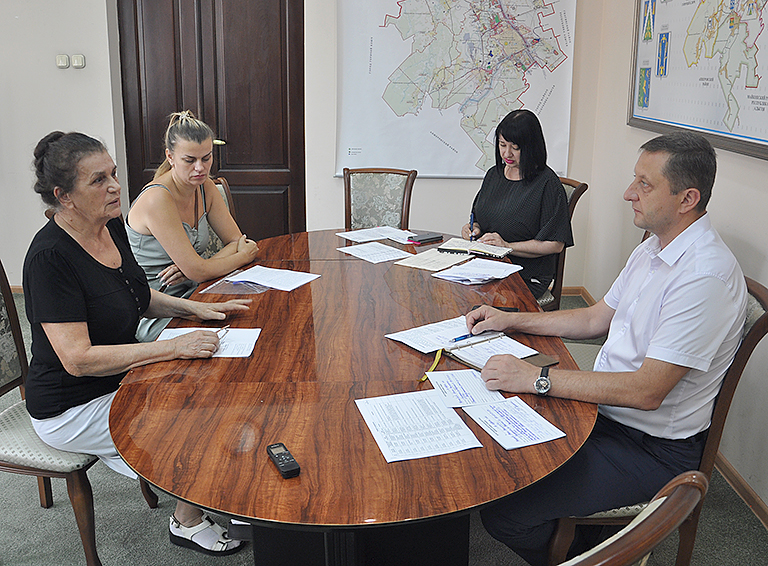 Очередной прием граждан по личным вопросам провел глава Белореченского района Сергей Сидоренко