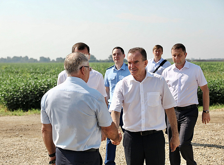 Вениамин Кондратьев оценил современную систему орошения сельскохозяйственных земель Белореченского района