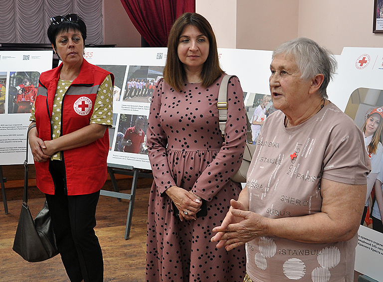 В Белореченске открыта выставка в честь 155-летия Российского Красного Креста