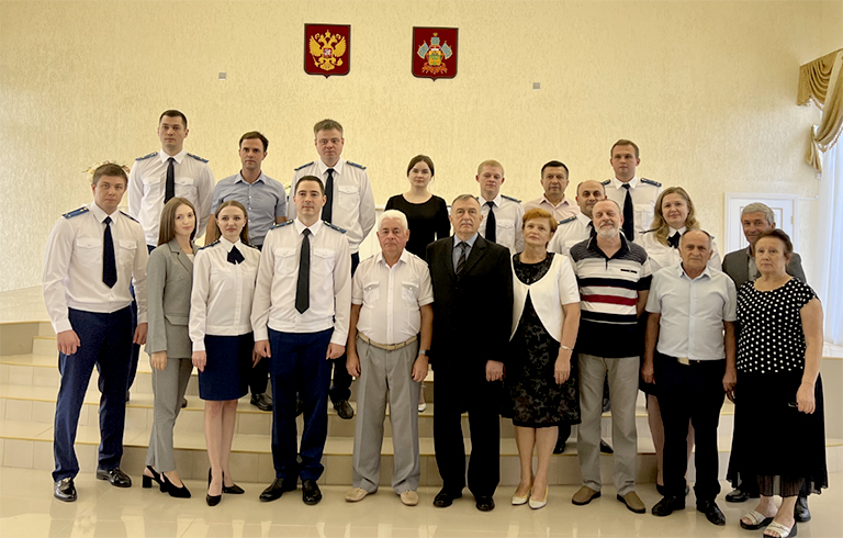 Сотрудники Белореченской межрайонной прокуратуры отметили 85-ю годовщину со дня образования ведомства