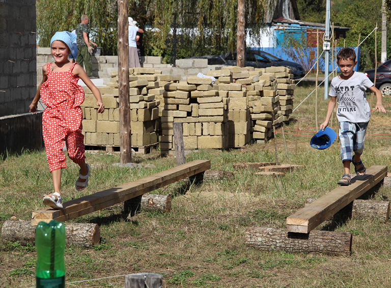 В хуторе Фадеевском состоялись первые детские казачьи игры