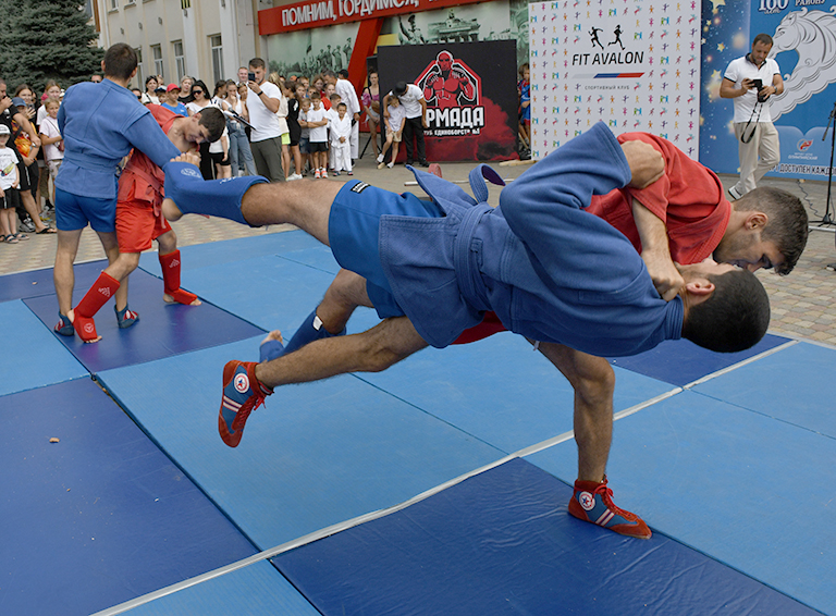 Зарядка с чемпионом. Фоторепортаж