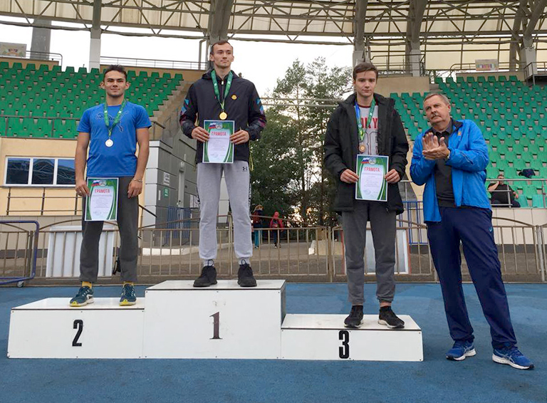 Белореченские легкоатлеты вернулись с Кубка Адыгеи с целой коллекцией наград