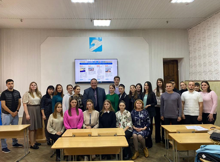 На базе Белореченского Центра развития образования прошёл установочный семинар для молодых учителей